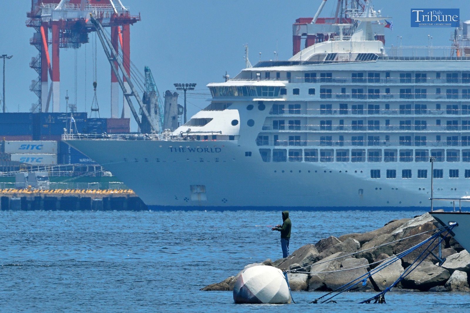 TRIBUNE-the-world-cruiseship
